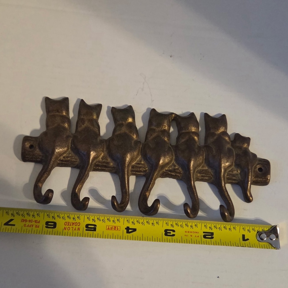 Vtg Brass Hanger Cats On Log 6 Hook SPI Home Decor Keys Kitty - Picture 5 of 6